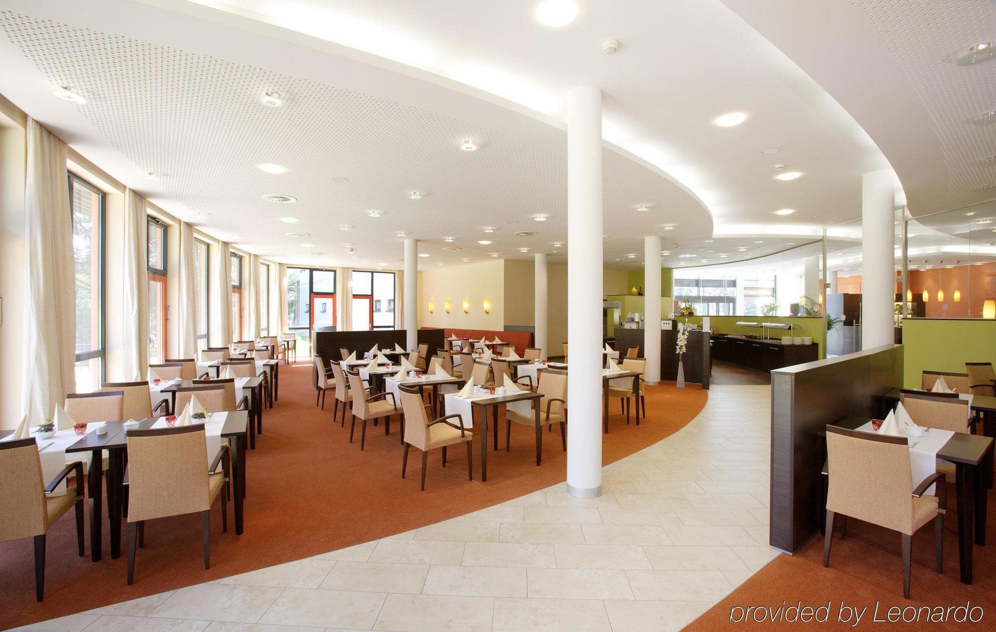 Heide Spa Hotel & Resort Бад-Дюбен Ресторан фото